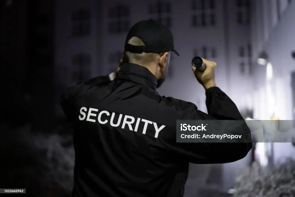 Suess - Objekt und Wachschutz - istockphoto 1322665942 1024x1024 1